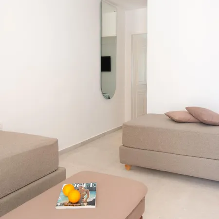 Hotel Nami & 4*