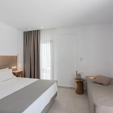 Nami & Hotel 4*