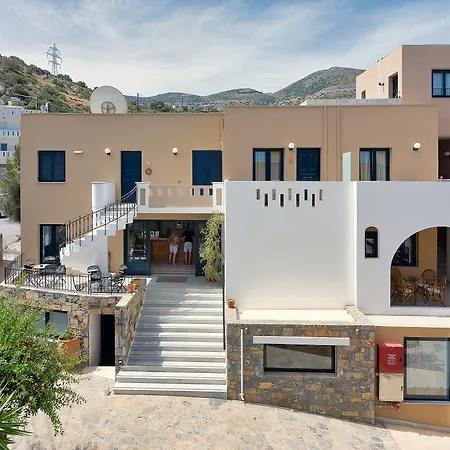 Hotel Nami &